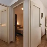 Vrcevan I * Μεντουλίν
