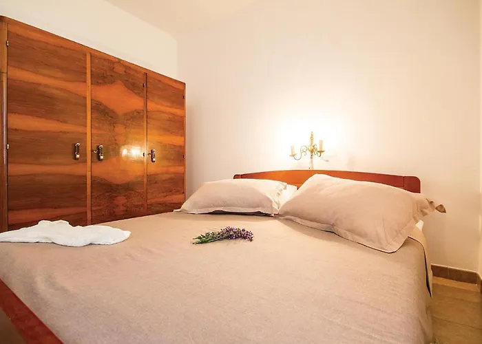 Vrcevan I Ferienhaus Medulin