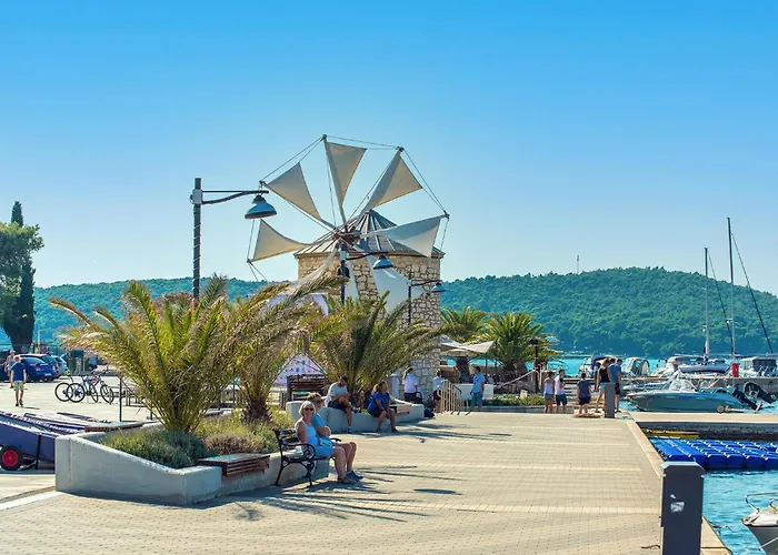 Vrcevan I Ferienhaus *